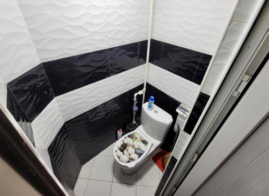 Karson Family Hostel & Guest House เยเรวาน ภายนอก รูปภาพ